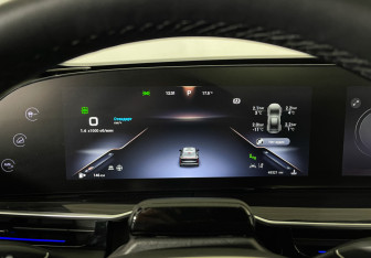 Подержанный автомобиль Exeed RX 2023 года (11 фото)