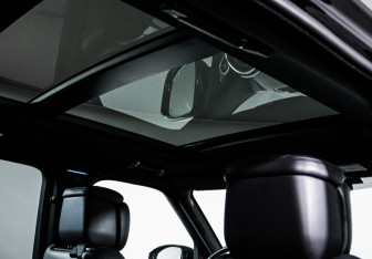 Подержанный автомобиль Land Rover Range Rover 2018 года (18 фото)