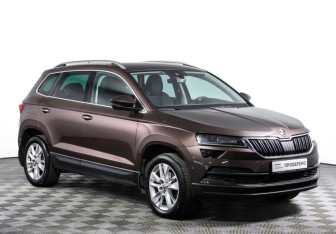 Подержанный автомобиль Skoda Karoq 2020 года (3 фото)