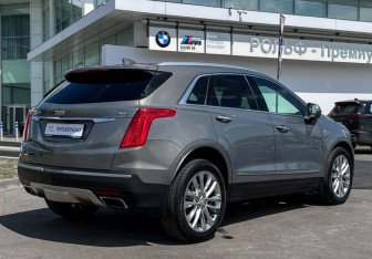 Подержанный автомобиль Cadillac XT5 2018 года (5 фото)