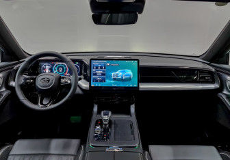 Новый GAC GS8 2025 (10 фото)