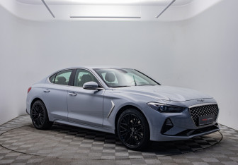 Подержанный автомобиль Genesis G70 2019 года (3 фото)