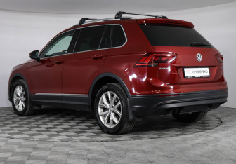 Подержанный автомобиль Volkswagen Tiguan 2020 года (7 фото)