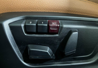 Подержанный автомобиль BMW X3 2017 года (17 фото)