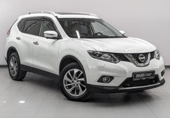 Подержанный автомобиль Nissan X-Trail 2018 года (3 фото)