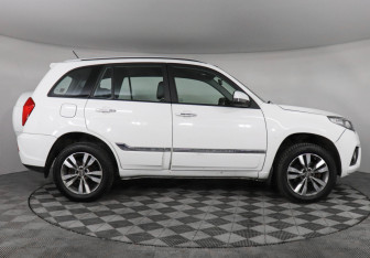 Подержанный автомобиль Chery Tiggo 3 2017 года (4 фото)