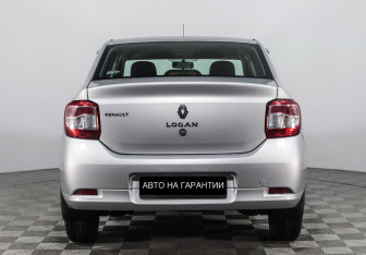 Подержанный автомобиль Renault Logan Sedan 2017 года (4 фото)