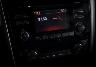 Подержанный автомобиль Nissan Teana 2014 года (15 фото)