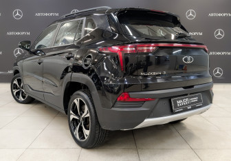 Подержанный автомобиль Москвич 3 2023 года (7 фото)