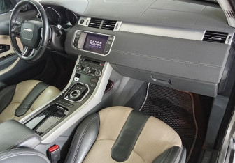 Подержанный автомобиль Land Rover Range Rover Evoque 2012 года (10 фото)