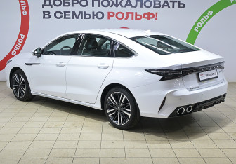 Подержанный автомобиль Chery Arrizo 8 2024 года (6 фото)