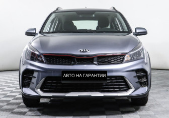 Подержанный автомобиль Kia Rio Hatchback 2020 года (2 фото)