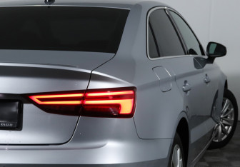 Подержанный автомобиль Audi A3 Sedan 2020 года (22 фото)