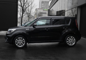 Подержанный автомобиль Kia Soul 2017 года (8 фото)