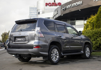 Подержанный автомобиль Lexus GX 2015 года (5 фото)