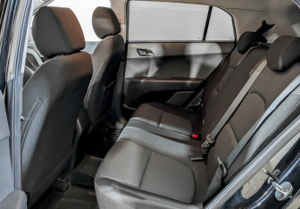 Подержанный автомобиль Hyundai Creta 2021 года (12 фото)