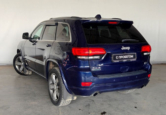 Подержанный автомобиль Jeep Grand Cherokee 2014 года (4 фото)