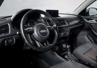 Подержанный автомобиль Audi Q3 2013 года (1 фото)