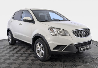 Подержанный автомобиль SsangYong Actyon 2013 года (3 фото)