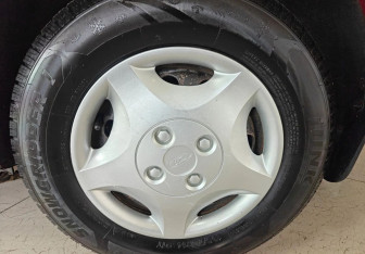 Подержанный автомобиль Ford Focus Wagon 2004 года (14 фото)
