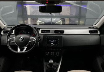 Подержанный автомобиль Renault Arkana 2021 года (11 фото)