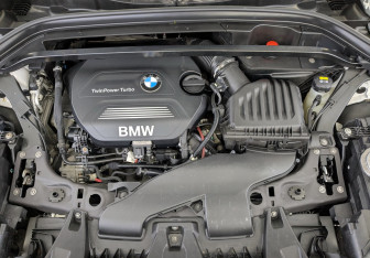 Подержанный автомобиль BMW X1 2021 года (9 фото)