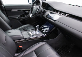 Подержанный автомобиль Land Rover Range Rover Evoque 2021 года (9 фото)