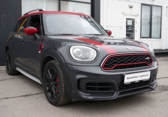 Подержанный автомобиль MINI Countryman 2020 года (3 фото)