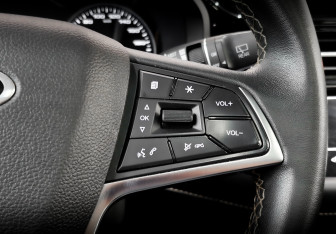 Подержанный автомобиль Москвич 3 2023 года (26 фото)