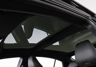 Подержанный автомобиль Toyota Camry Sedan 2025 года (13 фото)