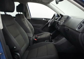 Подержанный автомобиль Volkswagen Tiguan 2014 года (9 фото)