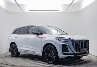 Подержанный автомобиль Hongqi HS3 2024 года (3 фото)