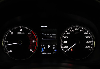 Подержанный автомобиль Mitsubishi Pajero Sport 2019 года (11 фото)