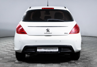 Подержанный автомобиль Peugeot 308 Hatchback 2012 года (6 фото)