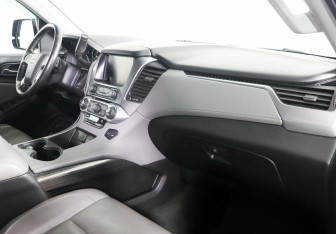 Подержанный автомобиль Chevrolet Tahoe 2016 года (6 фото)