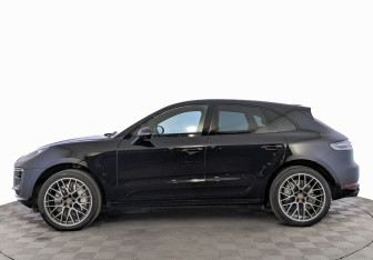 Подержанный автомобиль Porsche Macan 2021 года (8 фото)