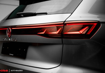 Новый Volkswagen Touareg 2025 (8 фото)