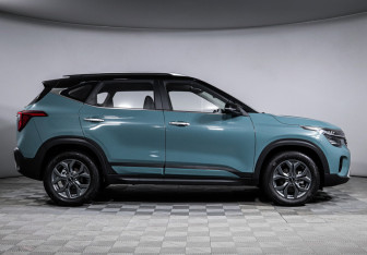 Подержанный автомобиль Kia Seltos 2024 года (4 фото)