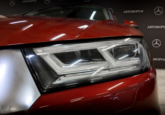 Подержанный автомобиль Audi Q5 2019 года (17 фото)