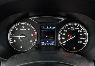Подержанный автомобиль DongFeng DF6 2022 года (16 фото)