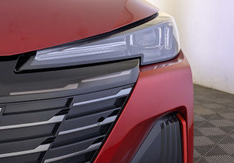 Подержанный автомобиль Changan UNI-S 2024 года (17 фото)