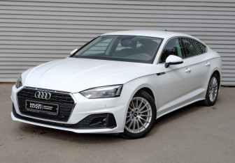Подержанный автомобиль Audi A5 Liftback 2021 года (1 фото)