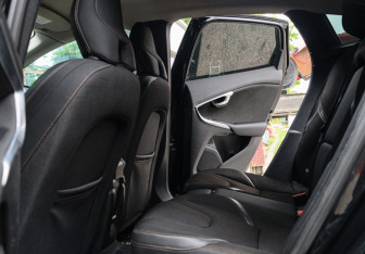 Подержанный автомобиль Volvo V40 Hatchback 2014 года (8 фото)