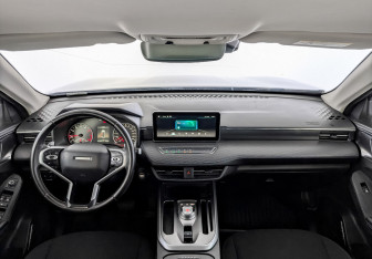 Подержанный автомобиль Haval Jolion 2022 года (14 фото)