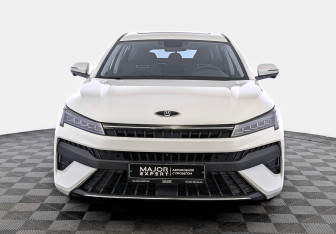 Подержанный автомобиль Москвич 6 2023 года (2 фото)