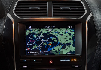 Подержанный автомобиль Ford Explorer 2019 года (16 фото)