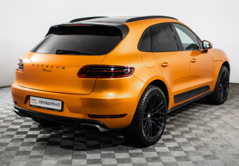 Подержанный автомобиль Porsche Macan 2018 года (5 фото)