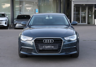 Подержанный автомобиль Audi A6 Sedan 2013 года (2 фото)