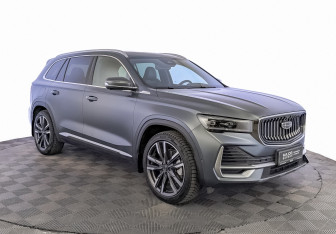 Подержанный автомобиль Geely Monjaro 2024 года (3 фото)