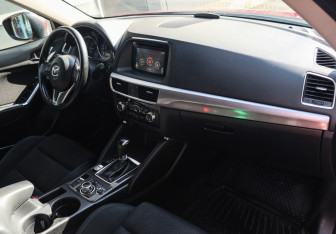 Подержанный автомобиль Mazda CX-5 2016 года (7 фото)